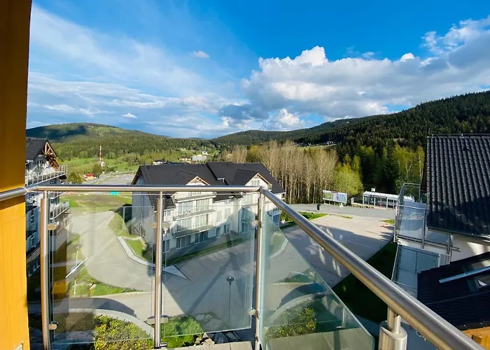 Czarna Gora Veraneo 西恩纳